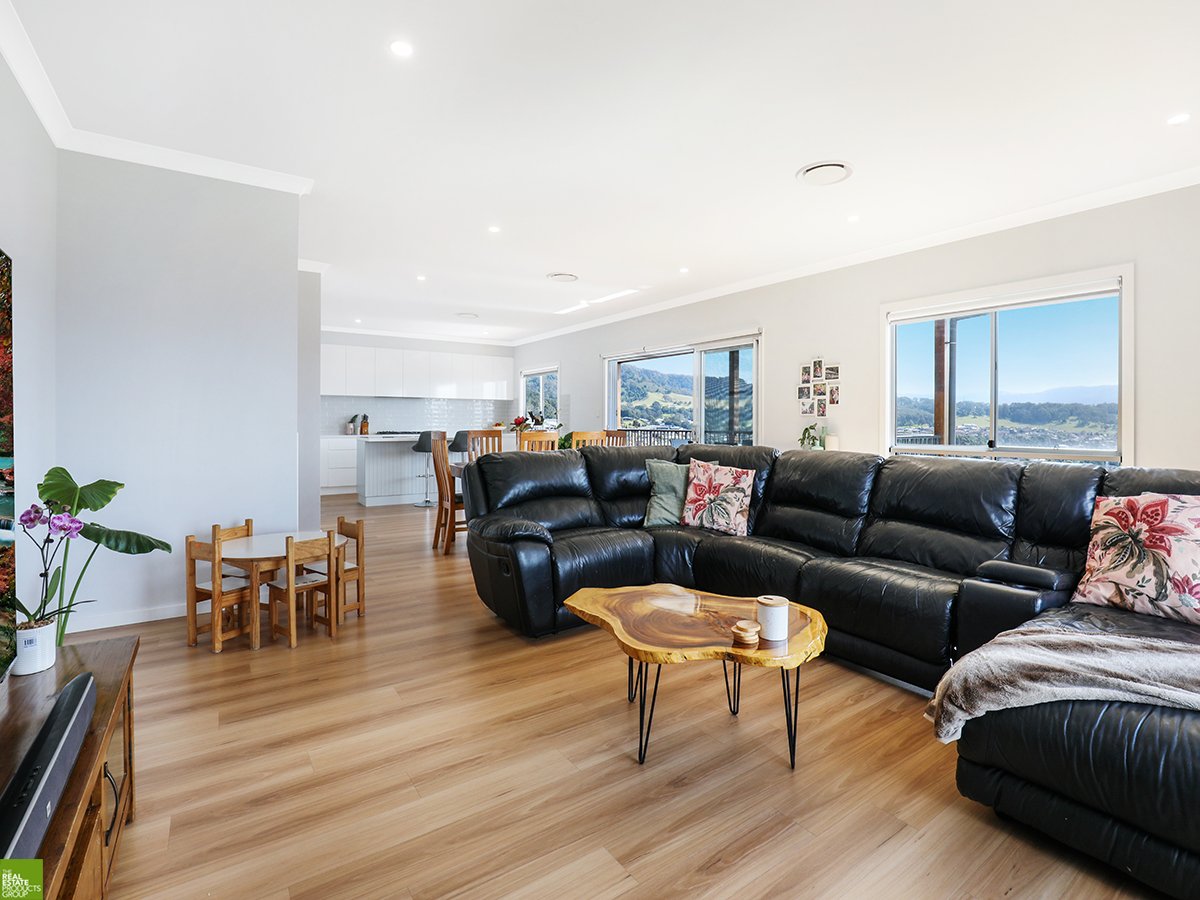 17 Ashton Close ALBION PARK 4