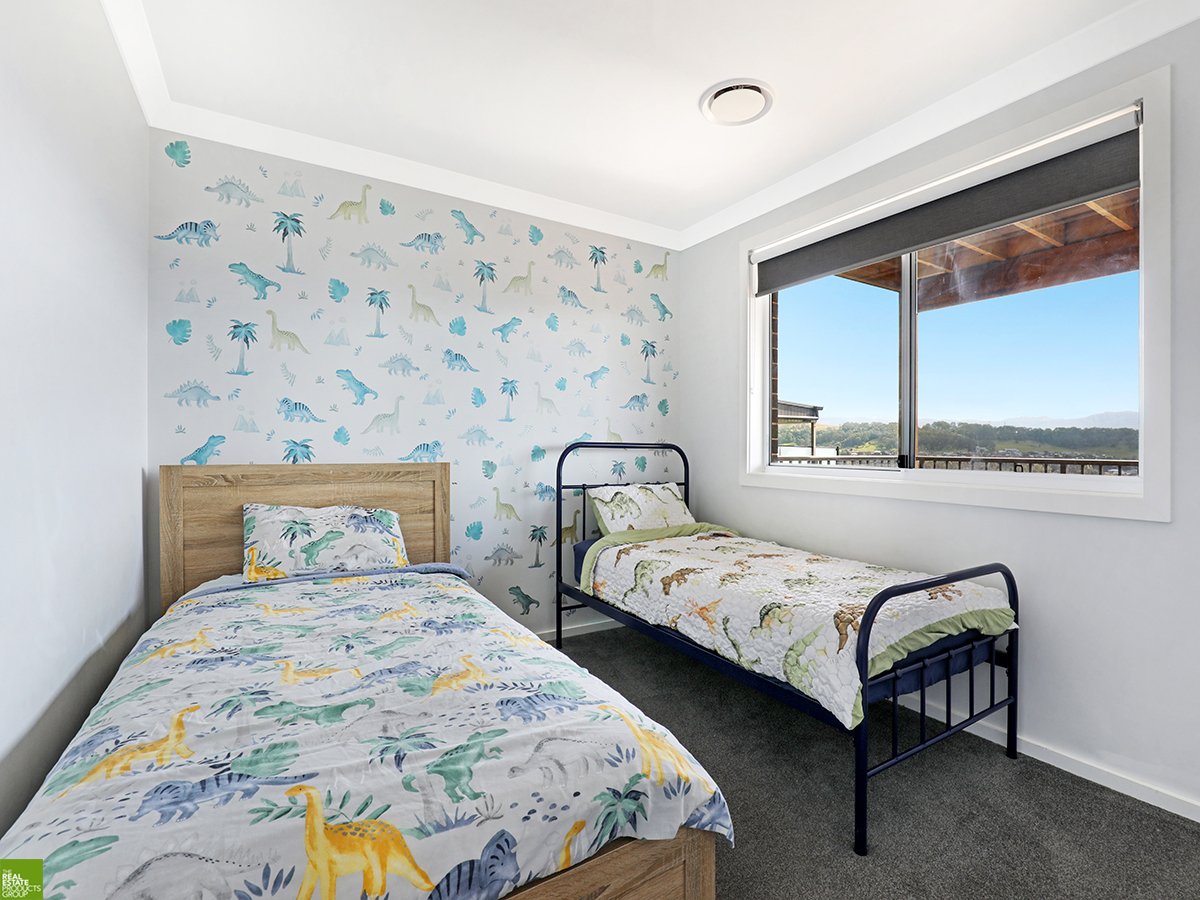 17 Ashton Close ALBION PARK 9