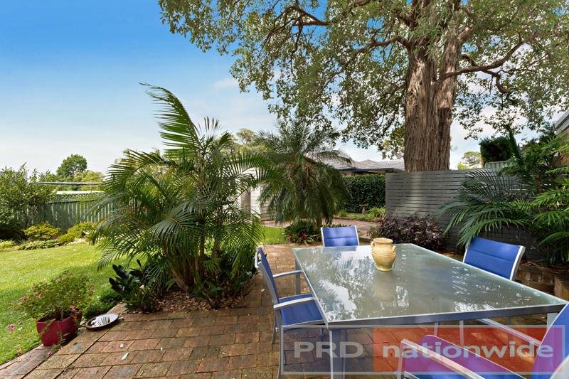 17 Austin Boulevard PICNIC POINT 6
