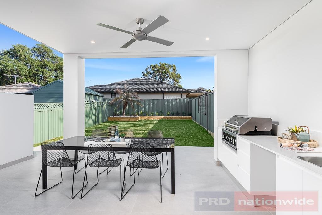 17 Austin Boulevard PICNIC POINT 10