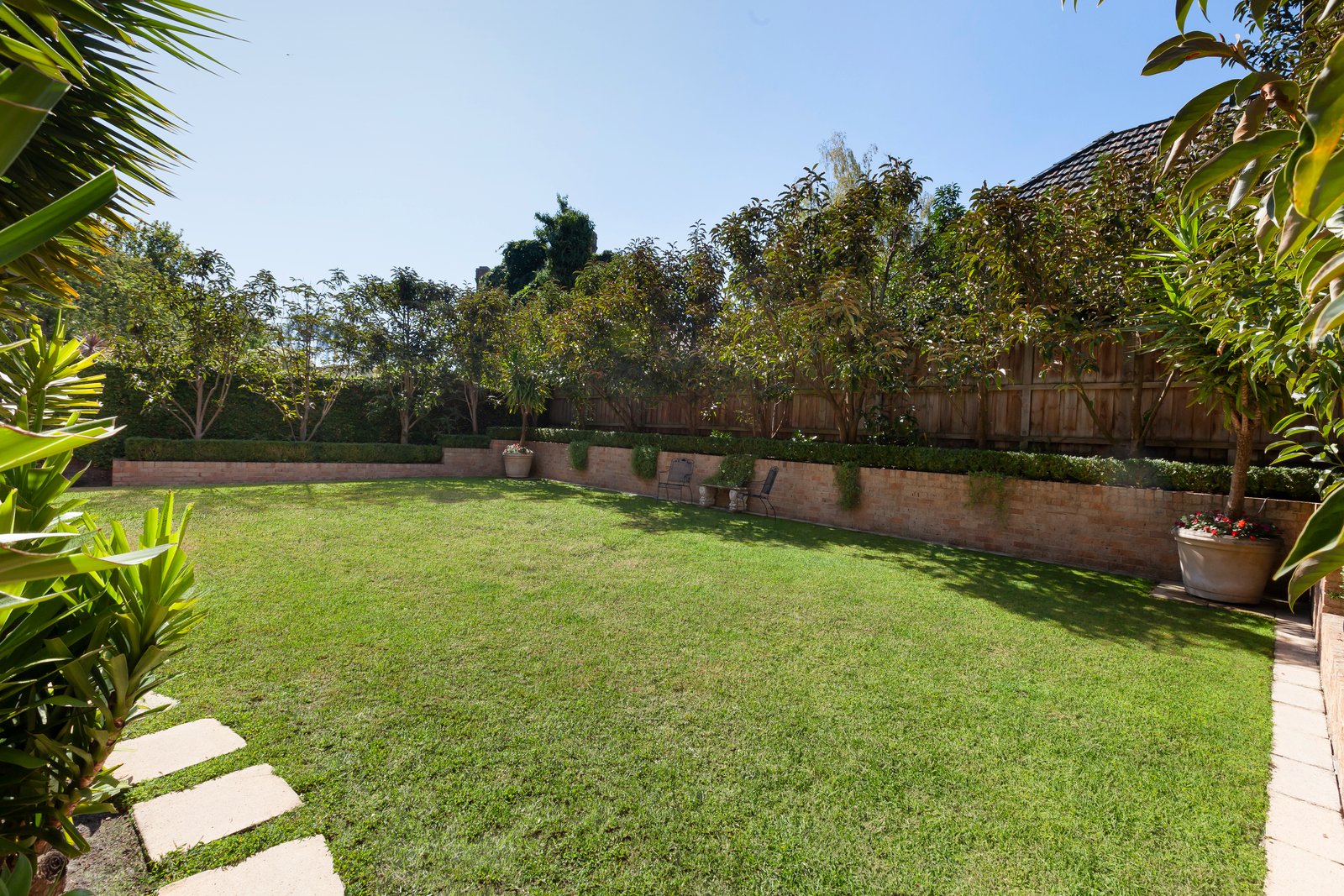 Real Estate and Property in 17 Avalon Road, Armadale, VIC