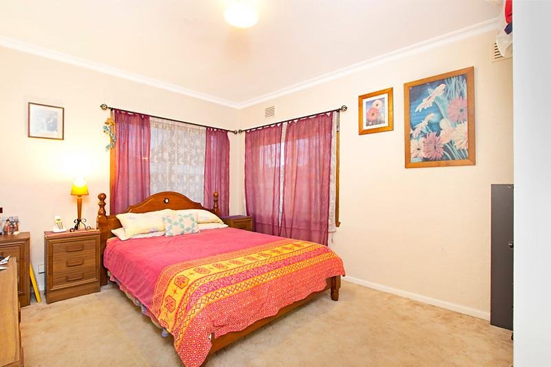 Gallery: 17 Avon Street