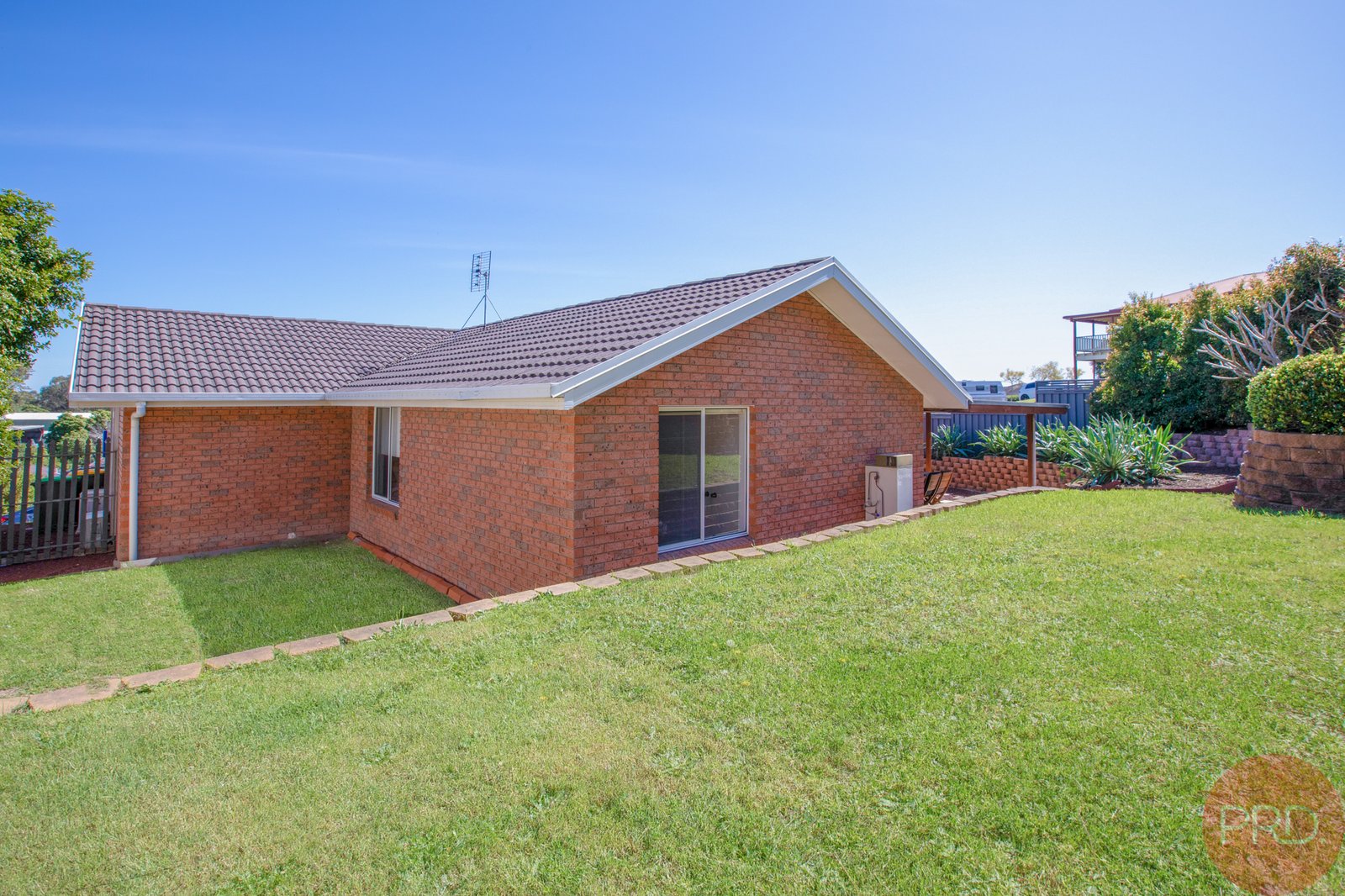 17 Baker Drive TENAMBIT 27