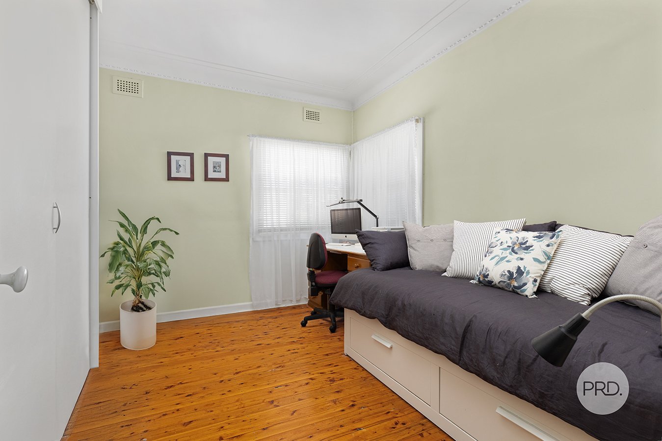 17 Ballantyne Road MORTDALE 8