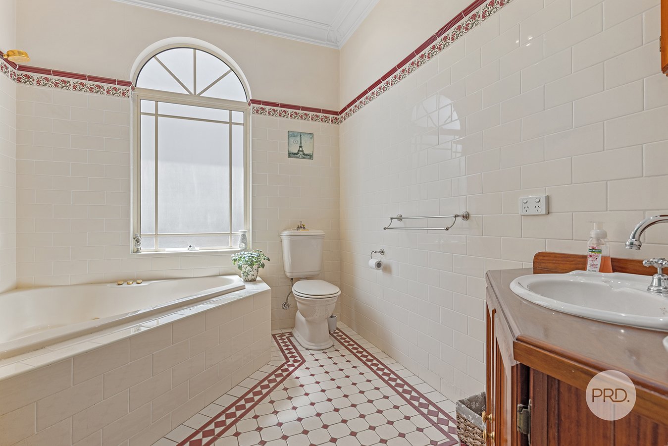 17 Ballantyne Road MORTDALE 9