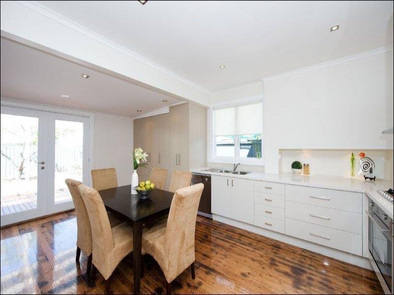 Gallery: 17 Ballard Street