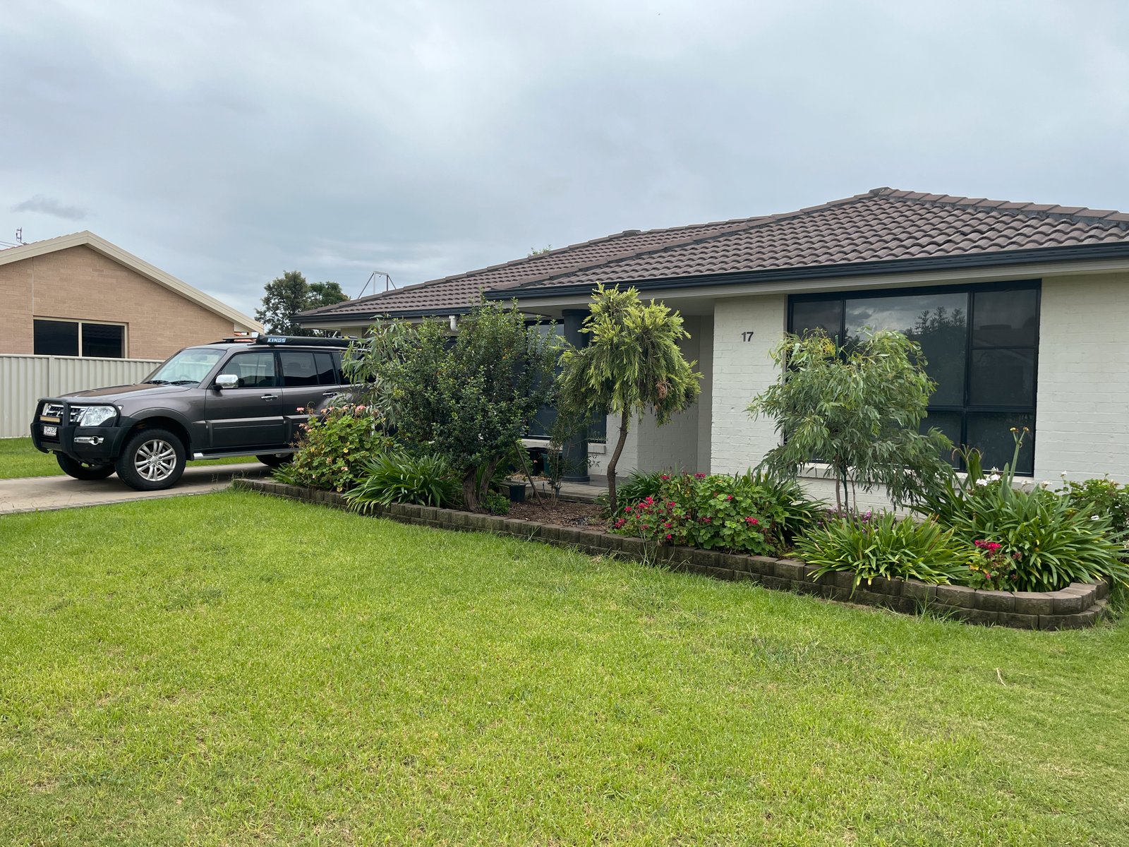 17 Banks Street TAMWORTH 1