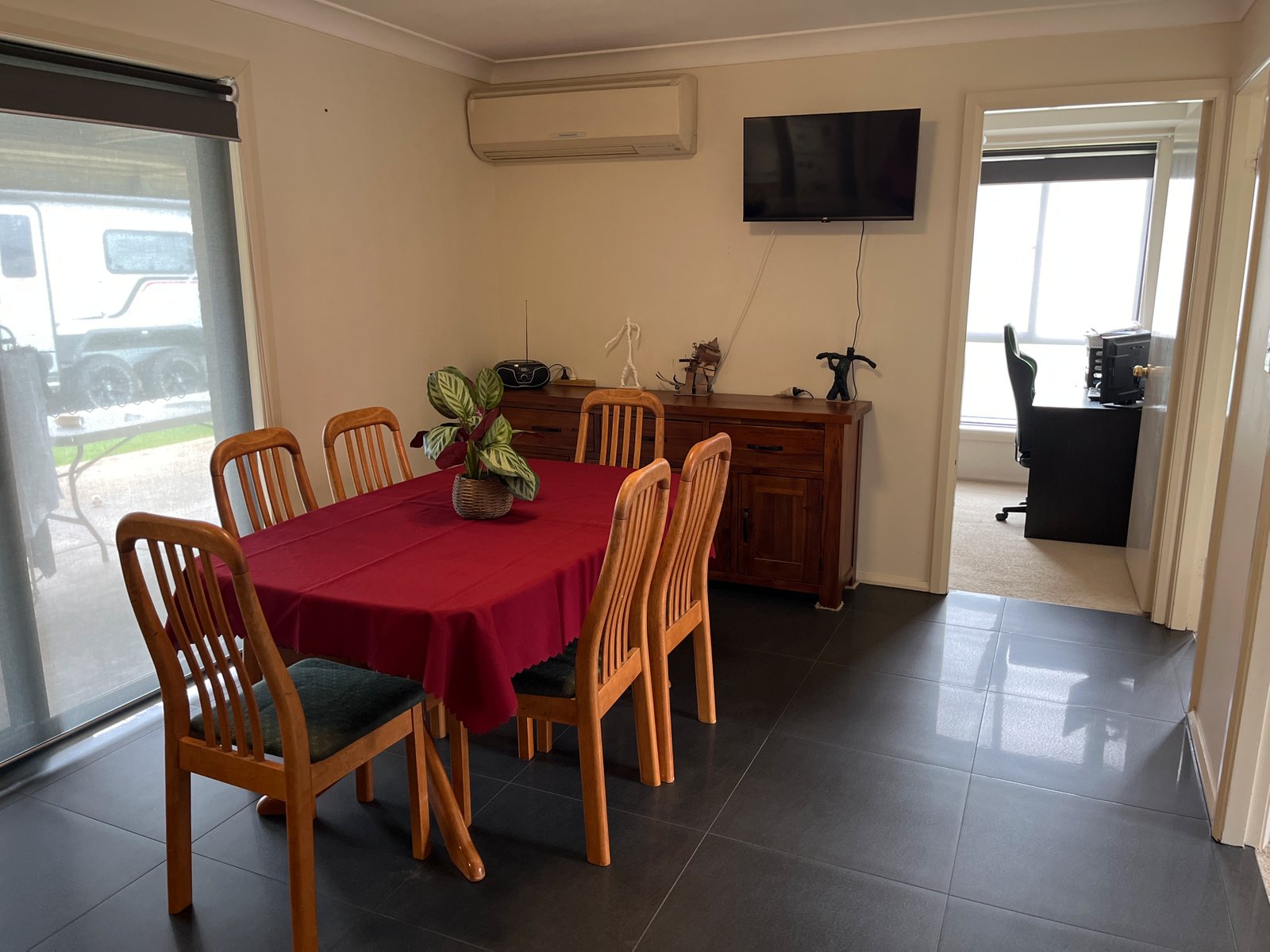 17 Banks Street TAMWORTH 6