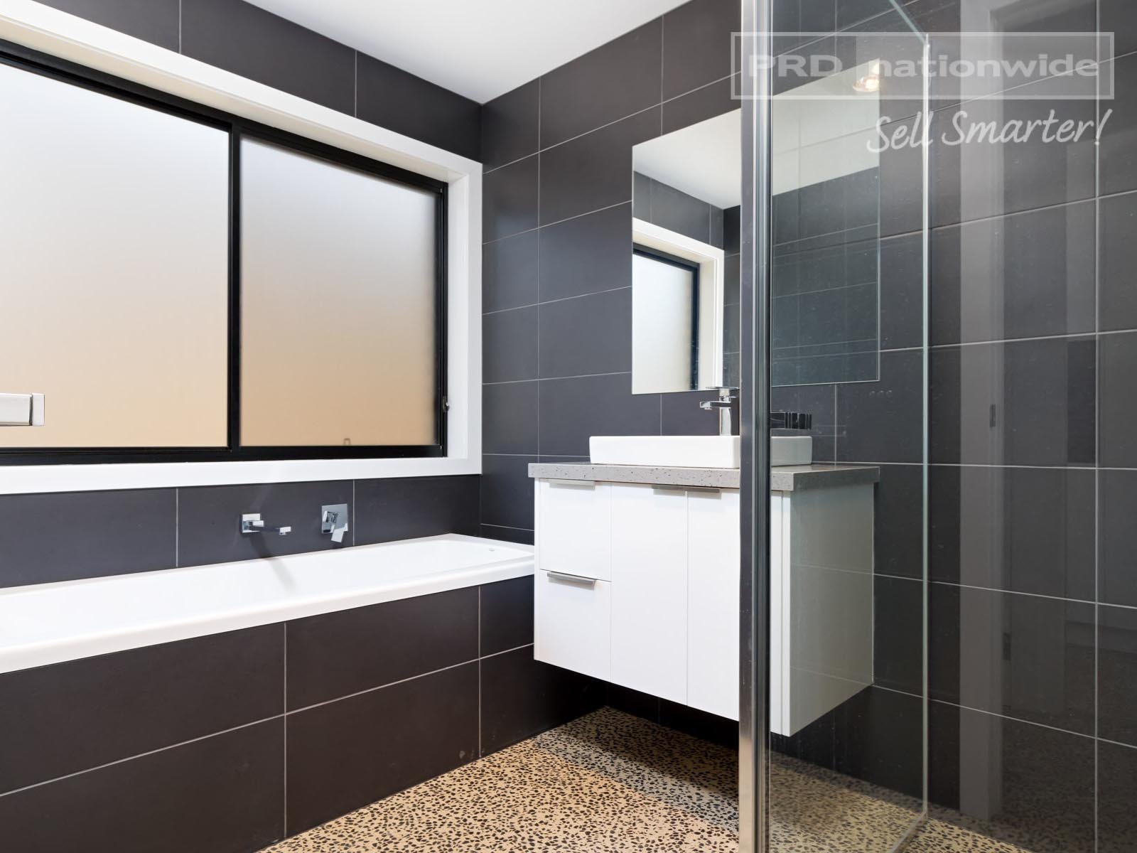 17 Barmedman Ave  GOBBAGOMBALIN 13