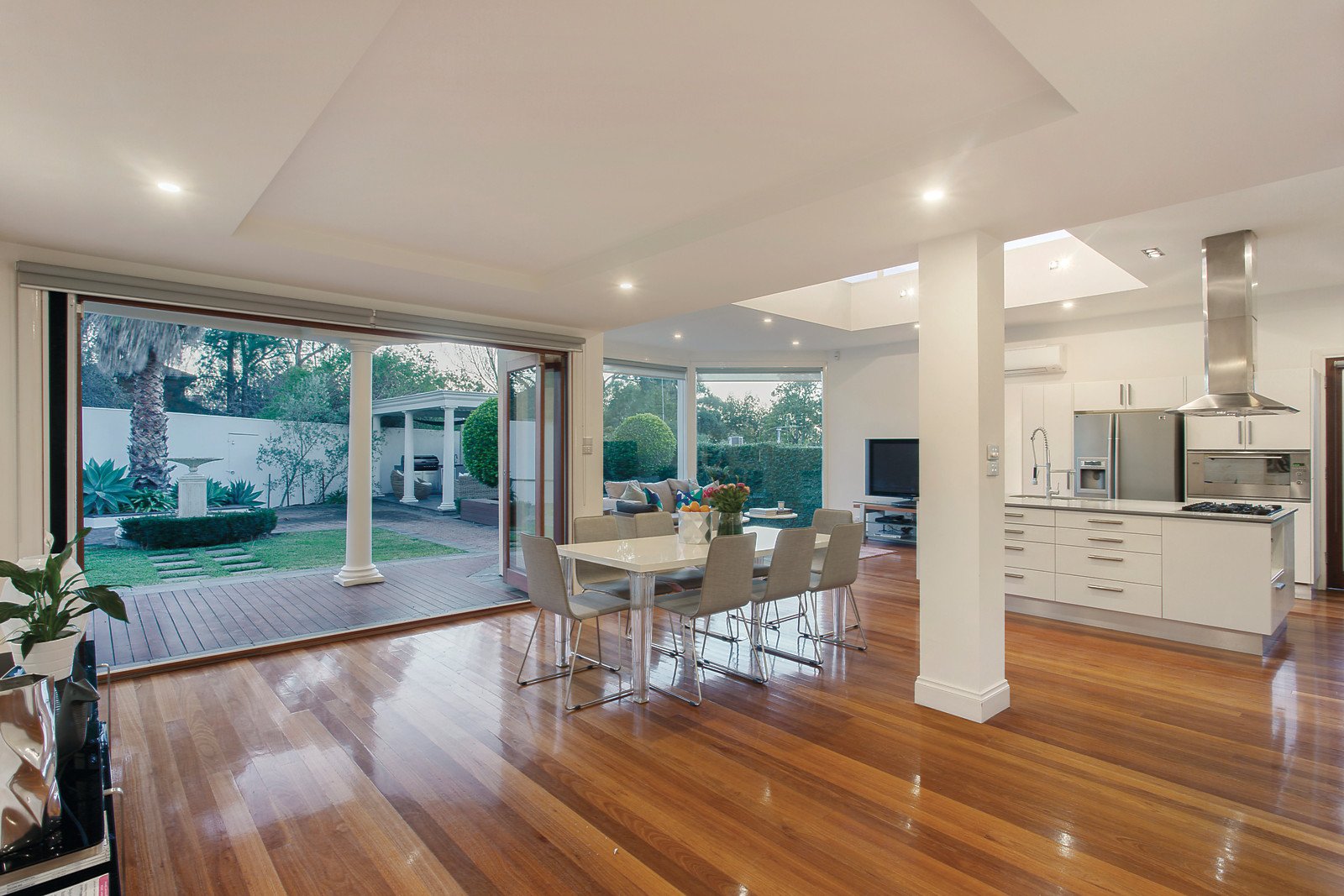 17 Barnsbury Road, Balwyn, VIC