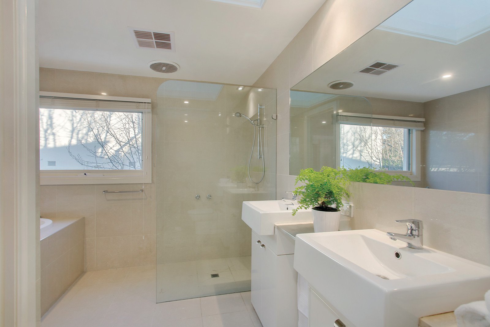 17 Barnsbury Road, Balwyn, VIC