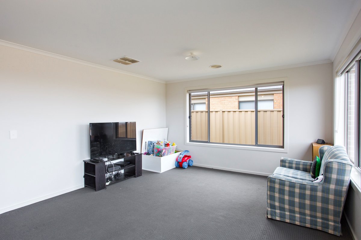 Gallery: 17 Baudinette Drive
