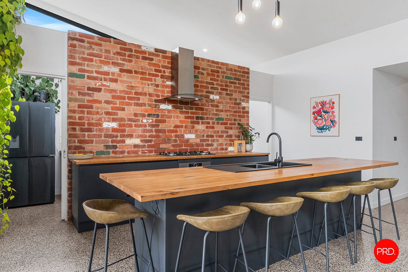 17 Bay Street GOLDEN SQUARE 3