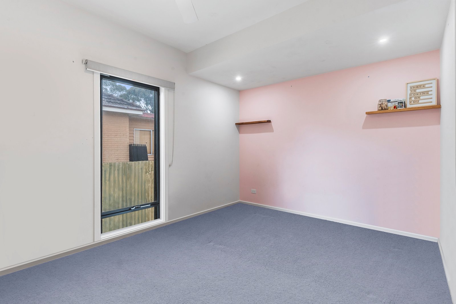 17 Bay Street GOLDEN SQUARE 19