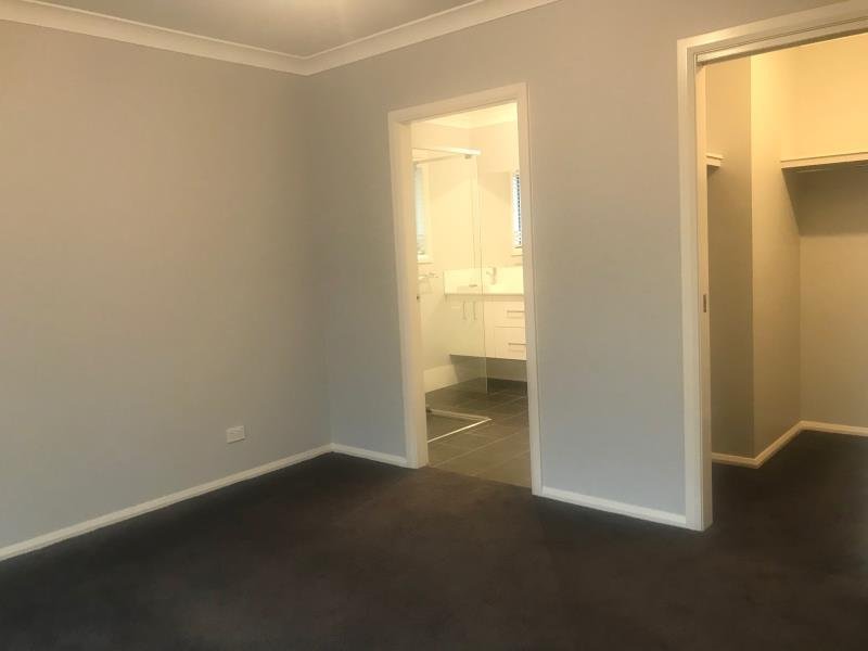 17 Bellbird Street TAMWORTH 6