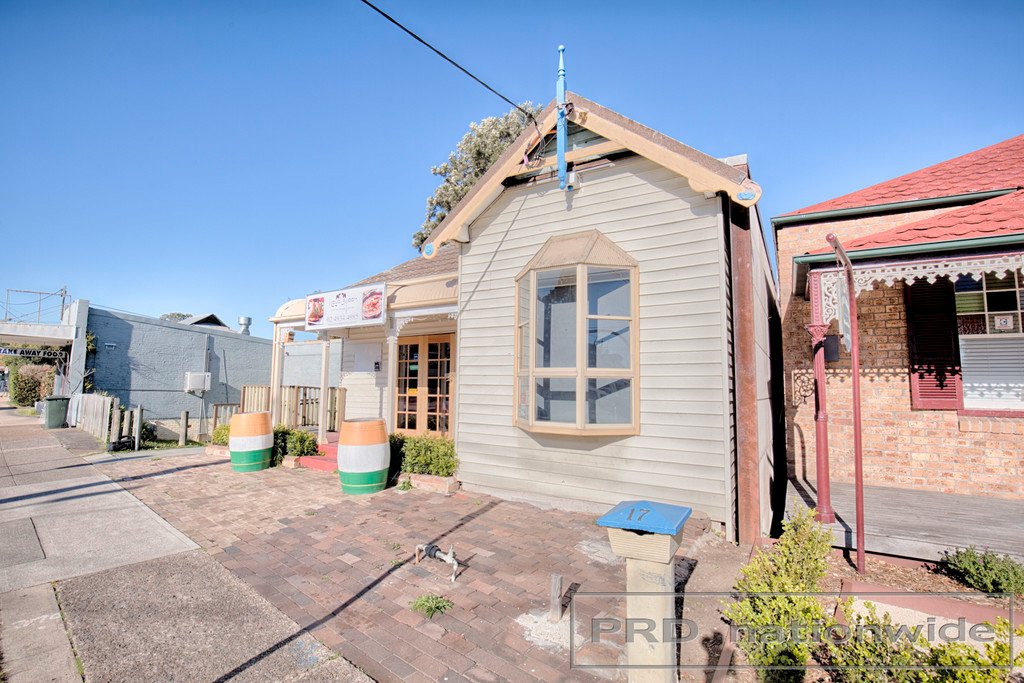 17 Belmore Road LORN 11