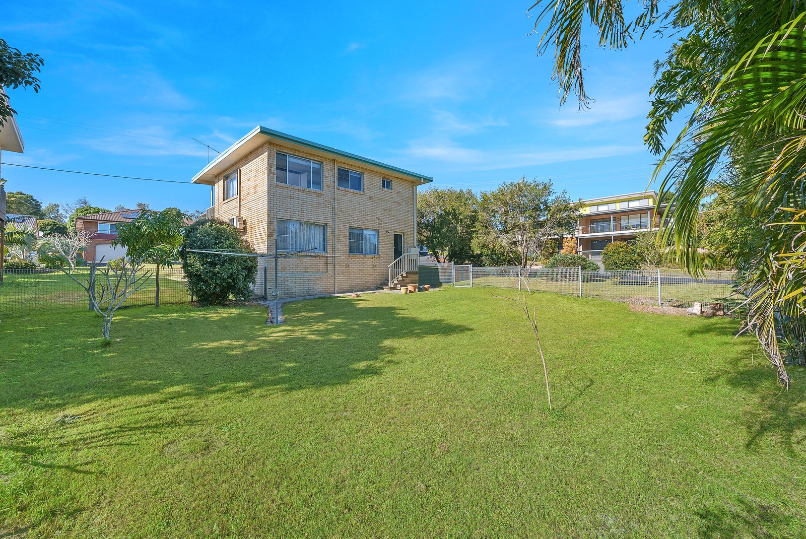 17 Bergalia Crescent CAMDEN HEAD 16