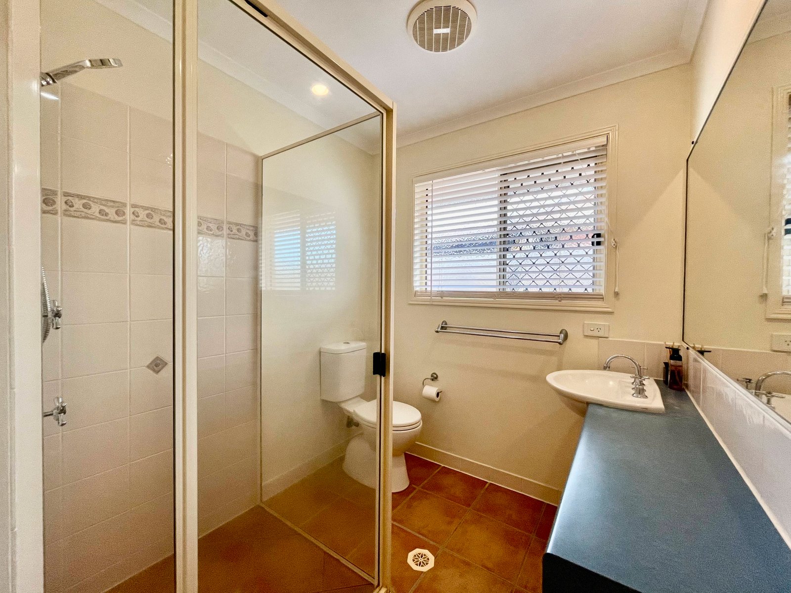 17 Bevington Street TANNUM SANDS 12