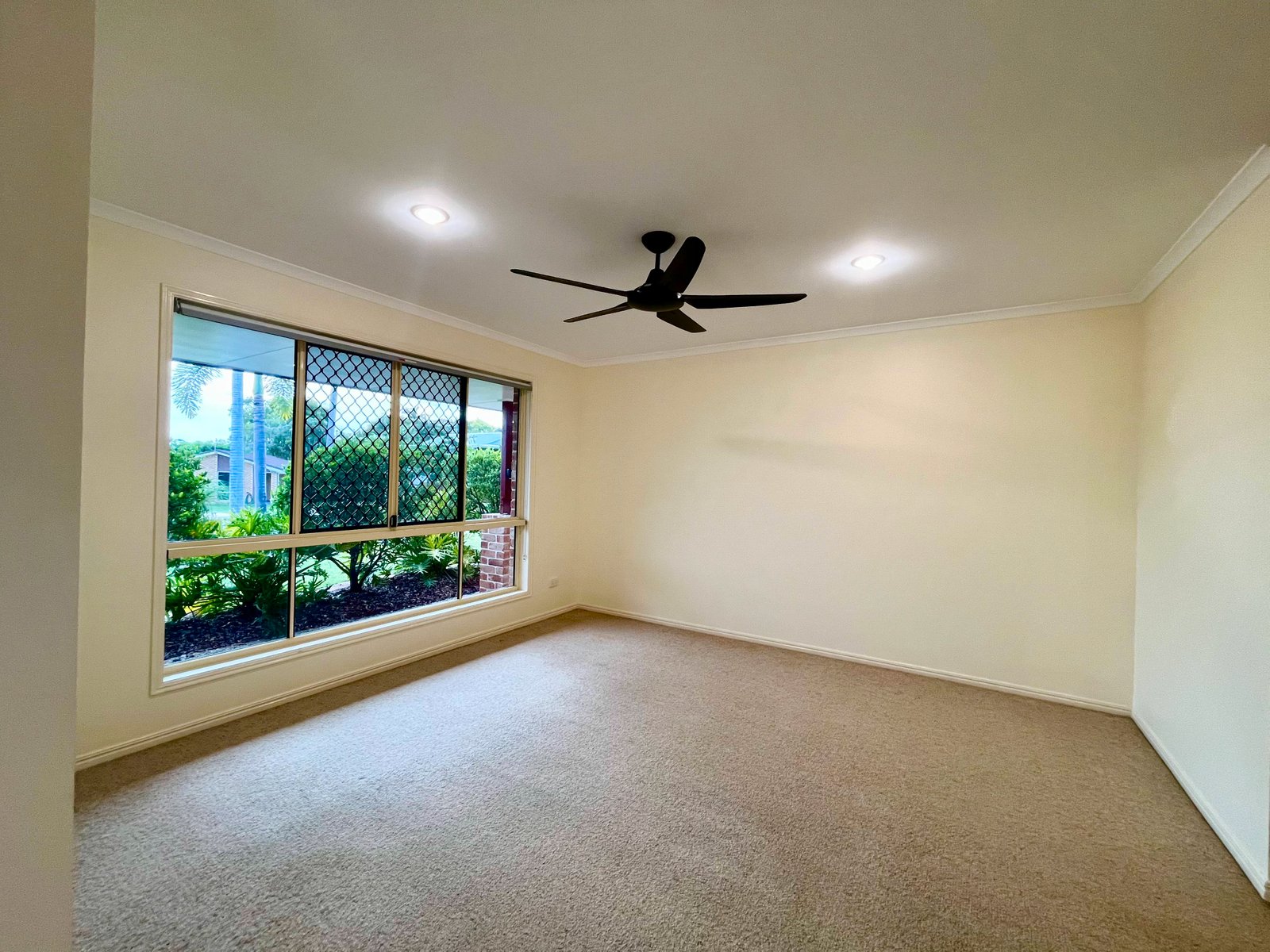 17 Bevington Street TANNUM SANDS 7