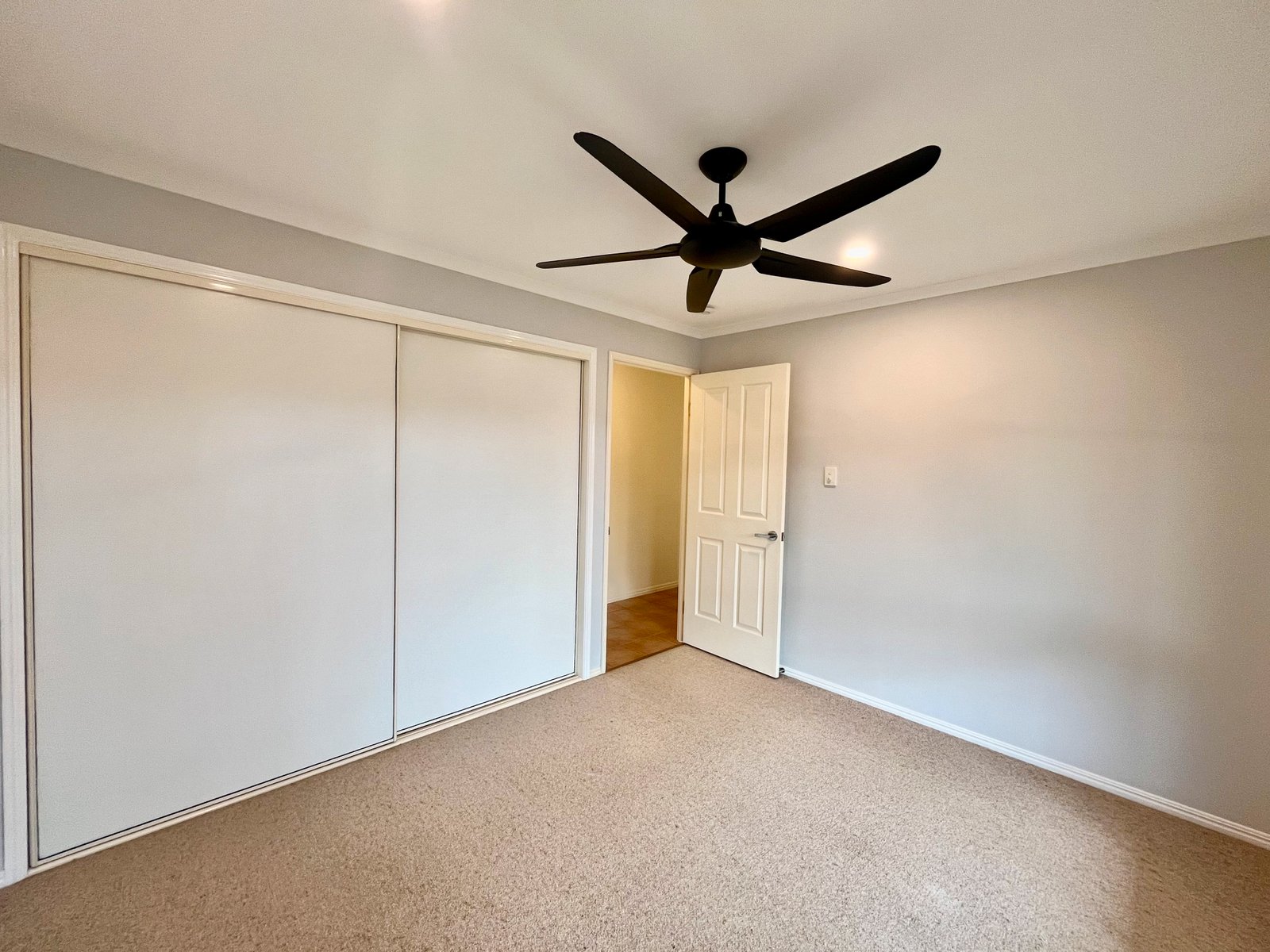 17 Bevington Street TANNUM SANDS 14