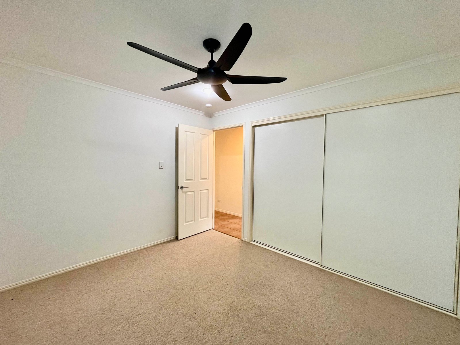 17 Bevington Street TANNUM SANDS 16