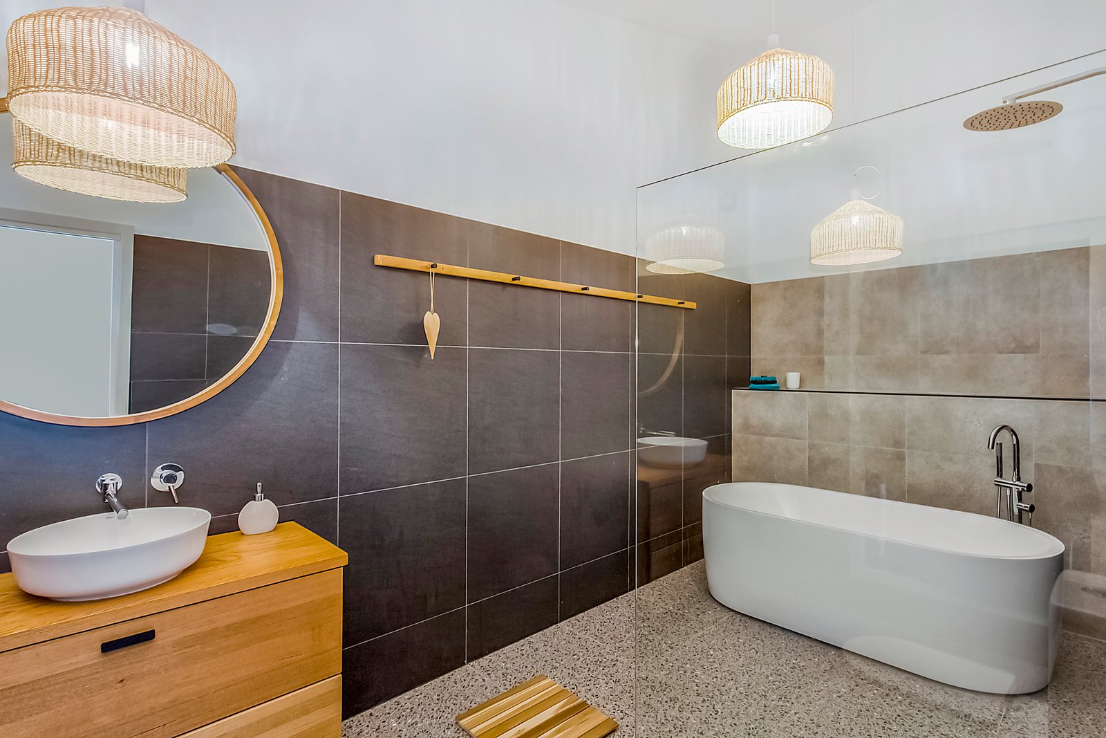 17 Birramal Drive DUNBOGAN 4