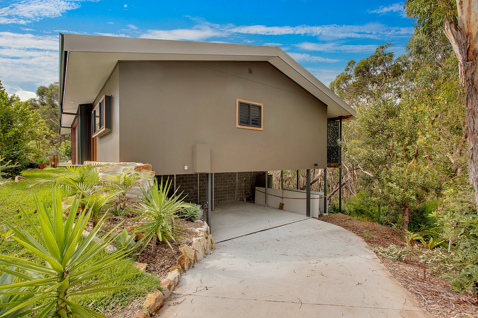 17 Birramal Drive DUNBOGAN 22