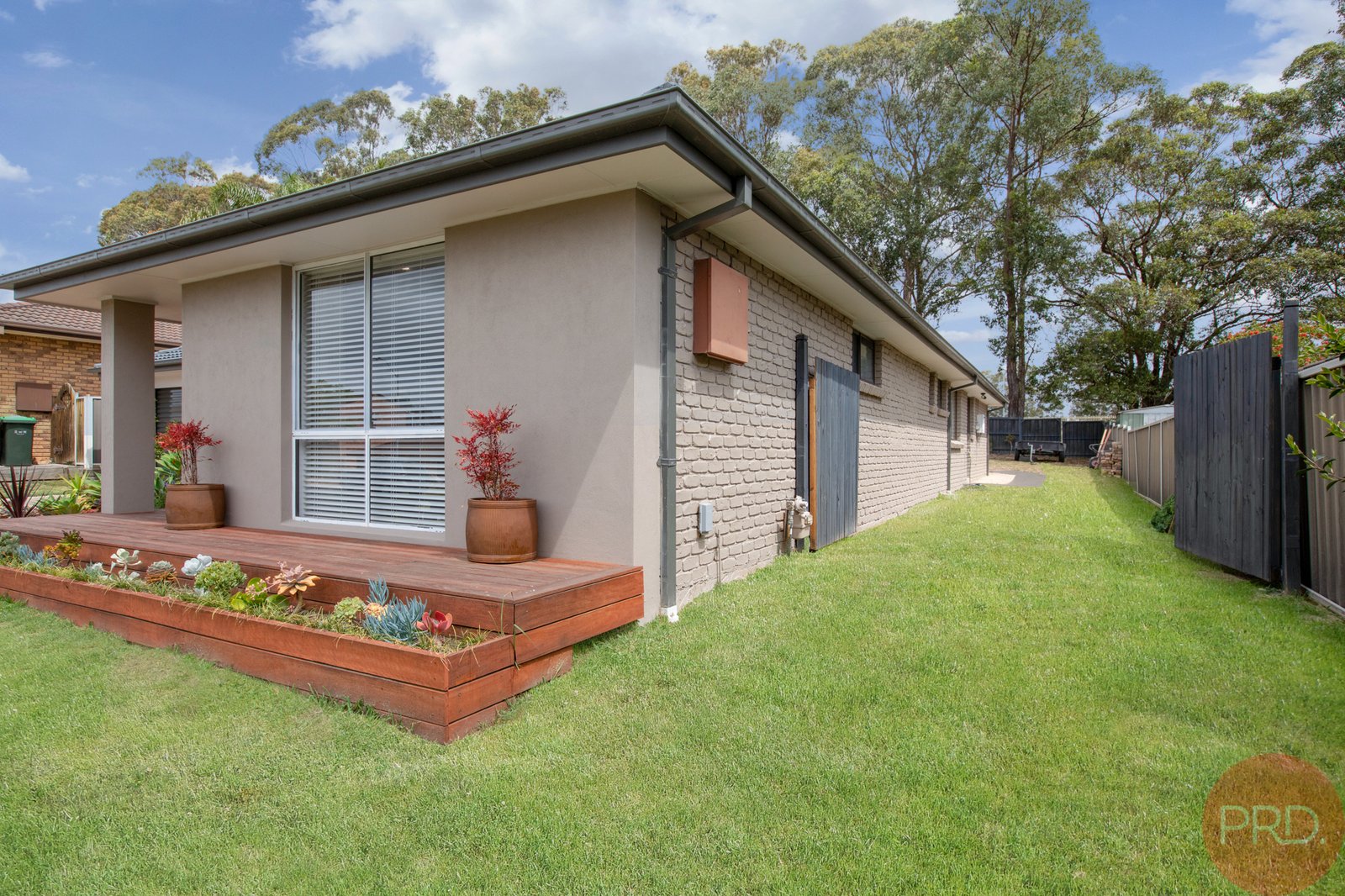 17 Blakewell Road THORNTON 29