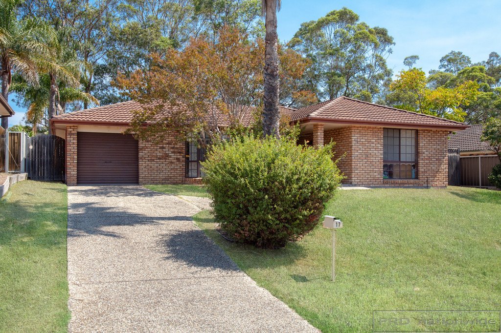 17 Blakewell Road THORNTON 1