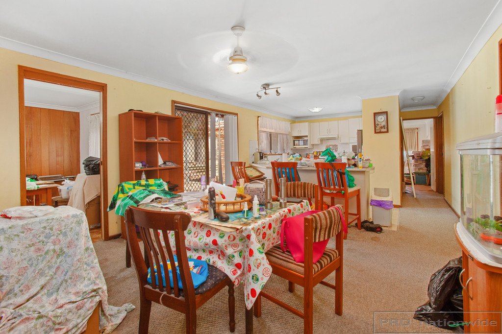 17 Blakewell Road THORNTON 12