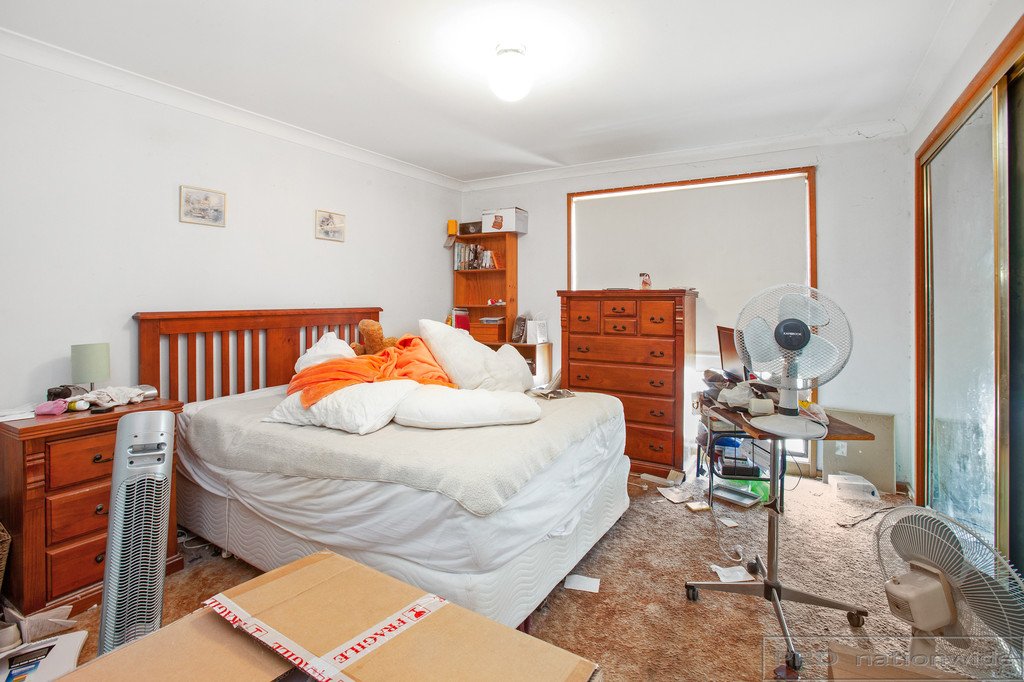 17 Blakewell Road THORNTON 15
