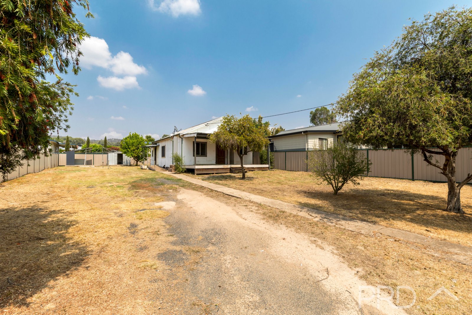 17 Bogong Place TUMUT 2