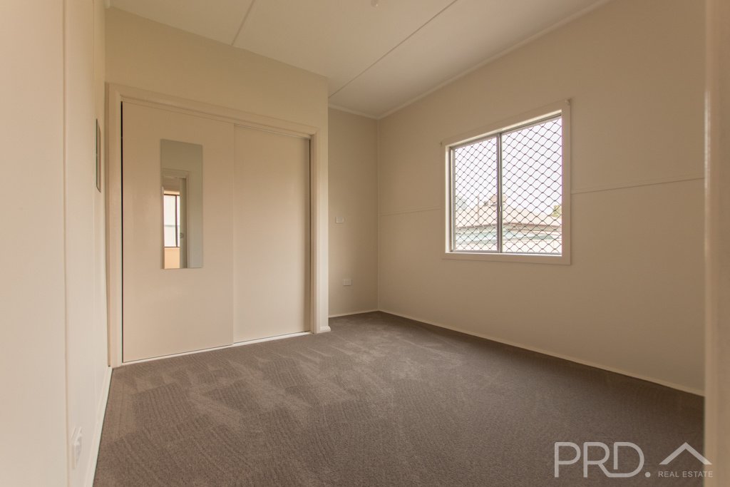 17 Bogong Place TUMUT 10