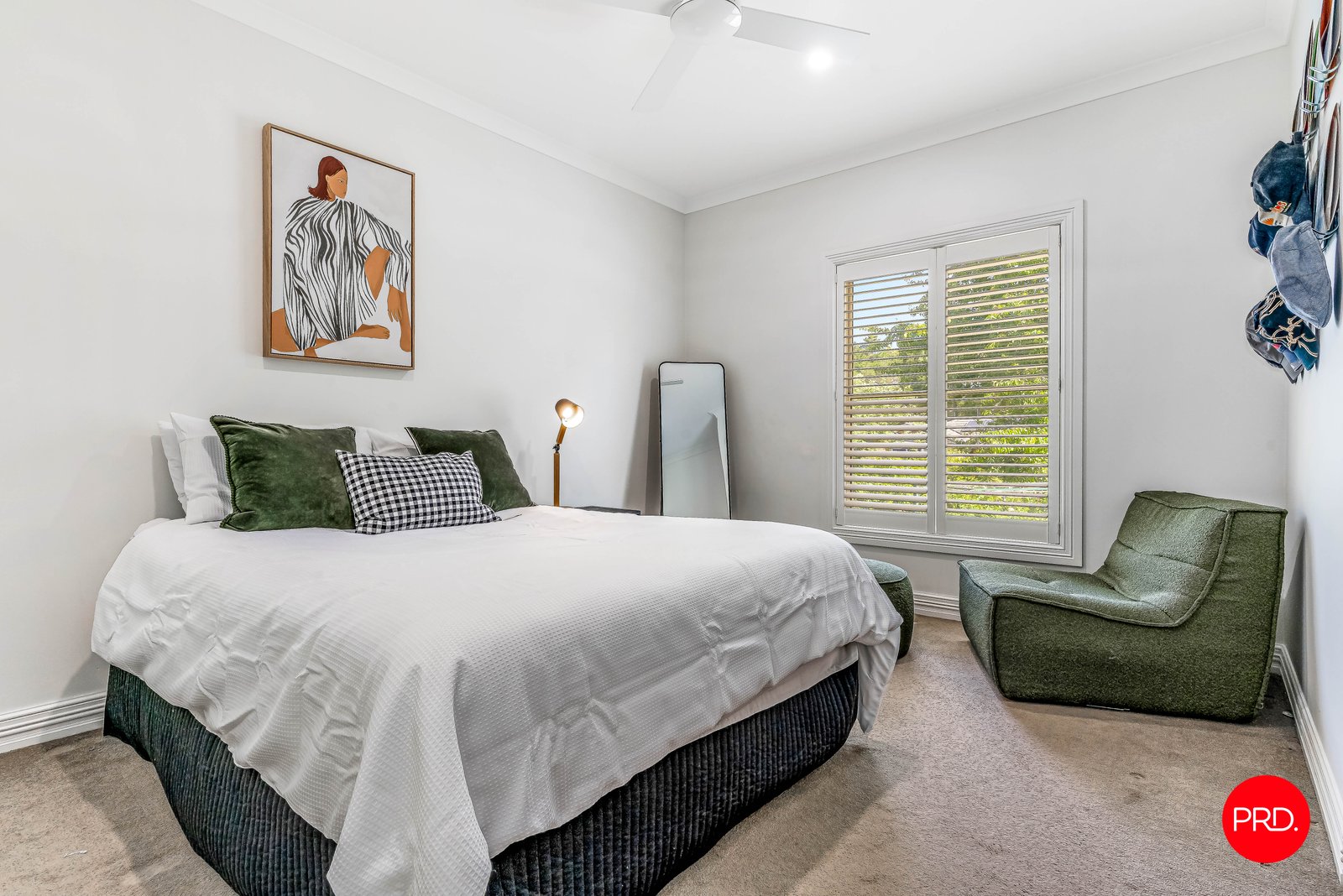 17 Bolton Drive KENNINGTON 11