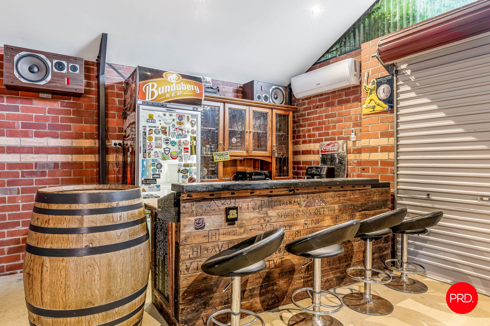 17 Bolton Drive KENNINGTON 17