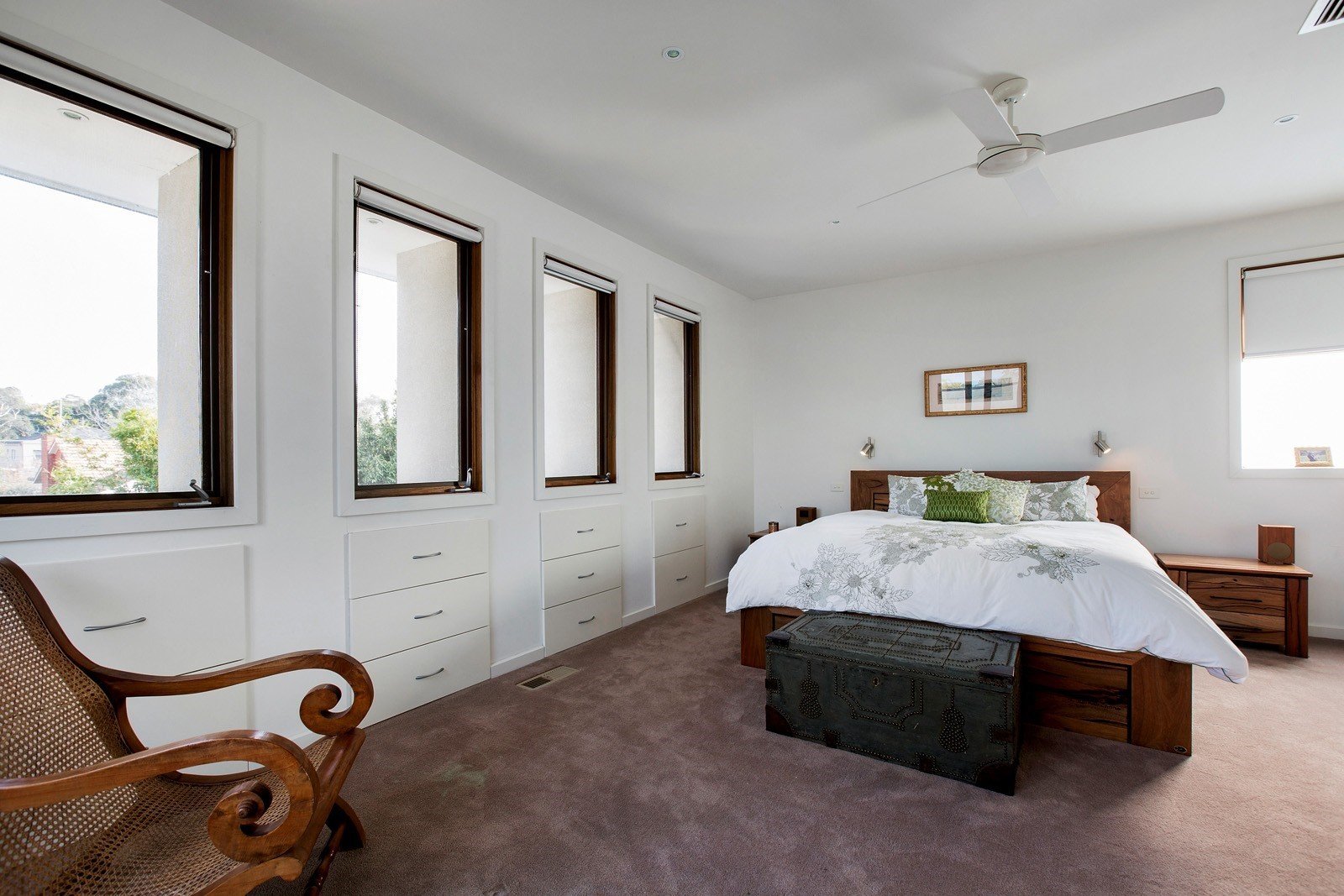 Gallery: 17 Bourneville Avenue