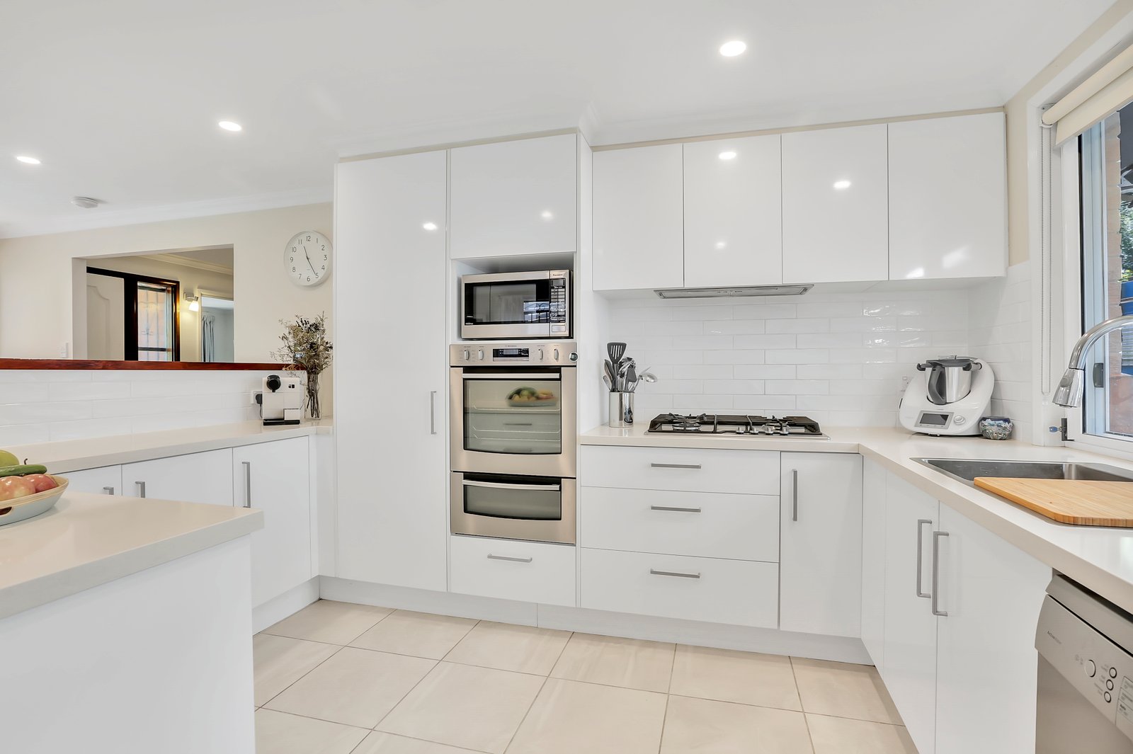 17 Bright Parade DAPTO 2