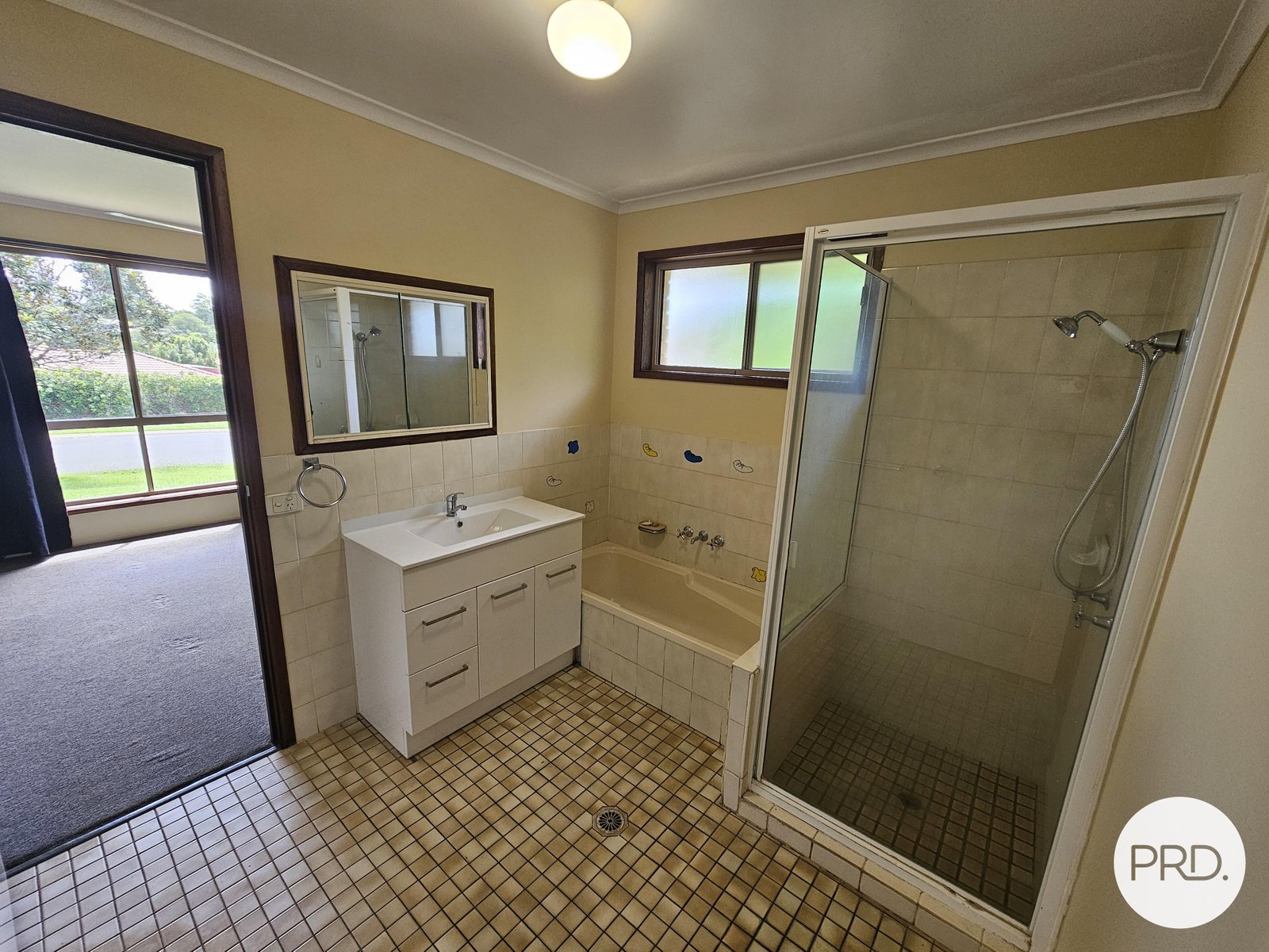 17 Brin Street BOYNE ISLAND 8