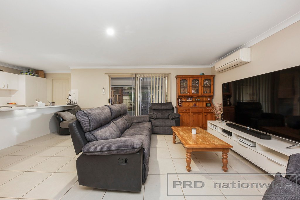 17 Brittany Avenue RUTHERFORD 6