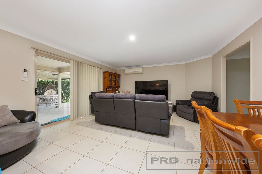 17 Brittany Avenue RUTHERFORD 7