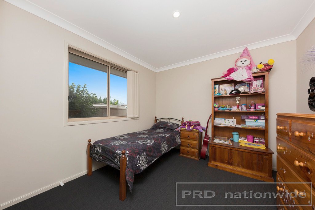 17 Brittany Avenue RUTHERFORD 13