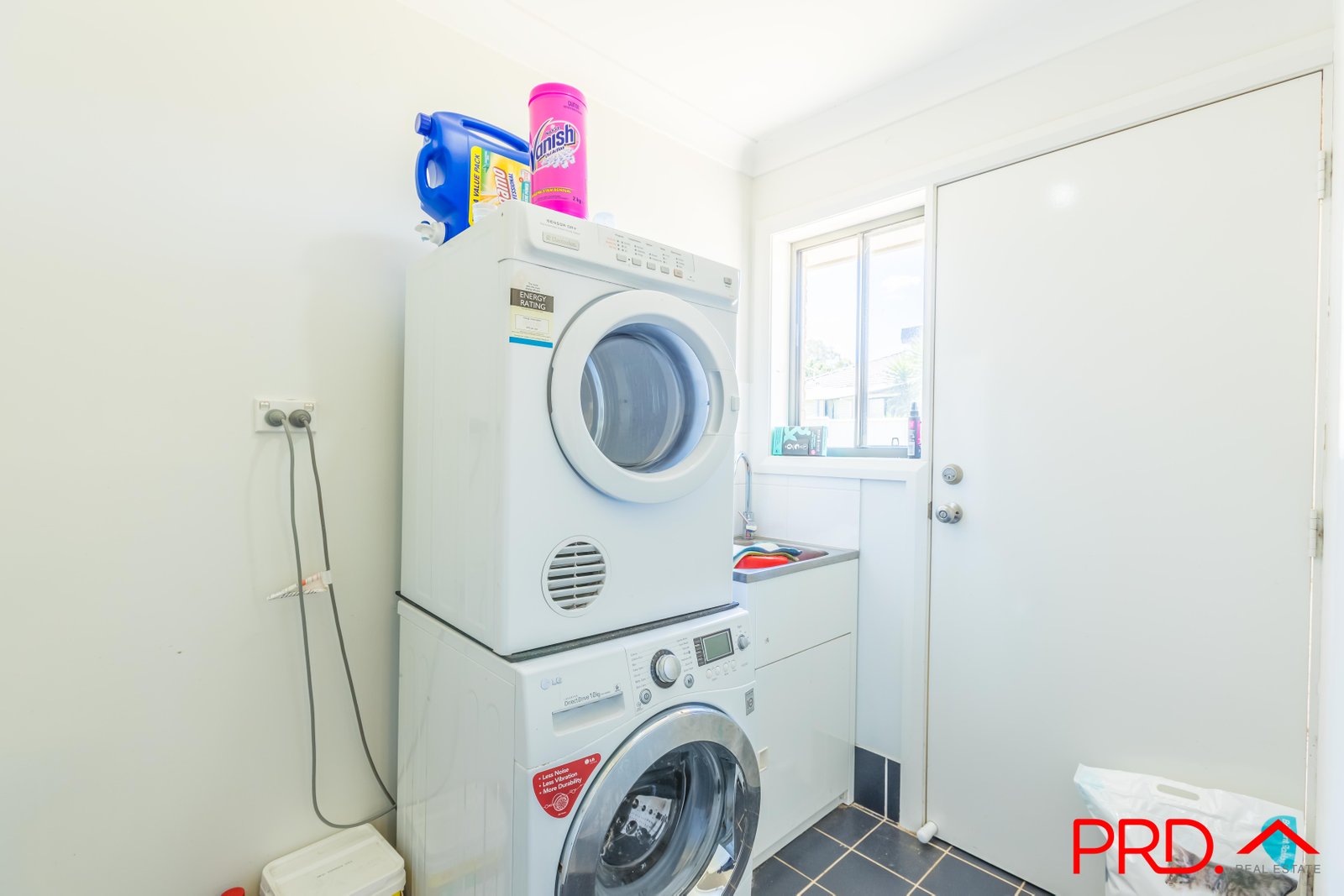 17 Brushbox Grove TAMWORTH 14
