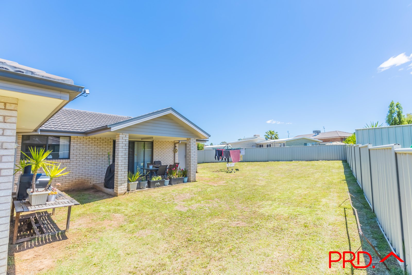 17 Brushbox Grove TAMWORTH 18