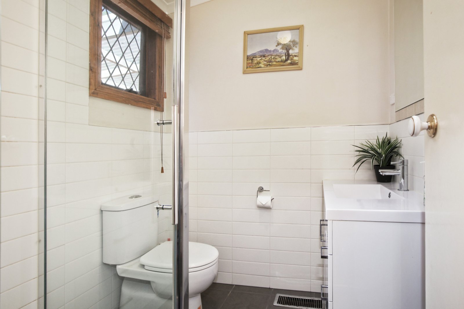 Real Estate and Property in 17 Buckland Street, Woodend, VIC