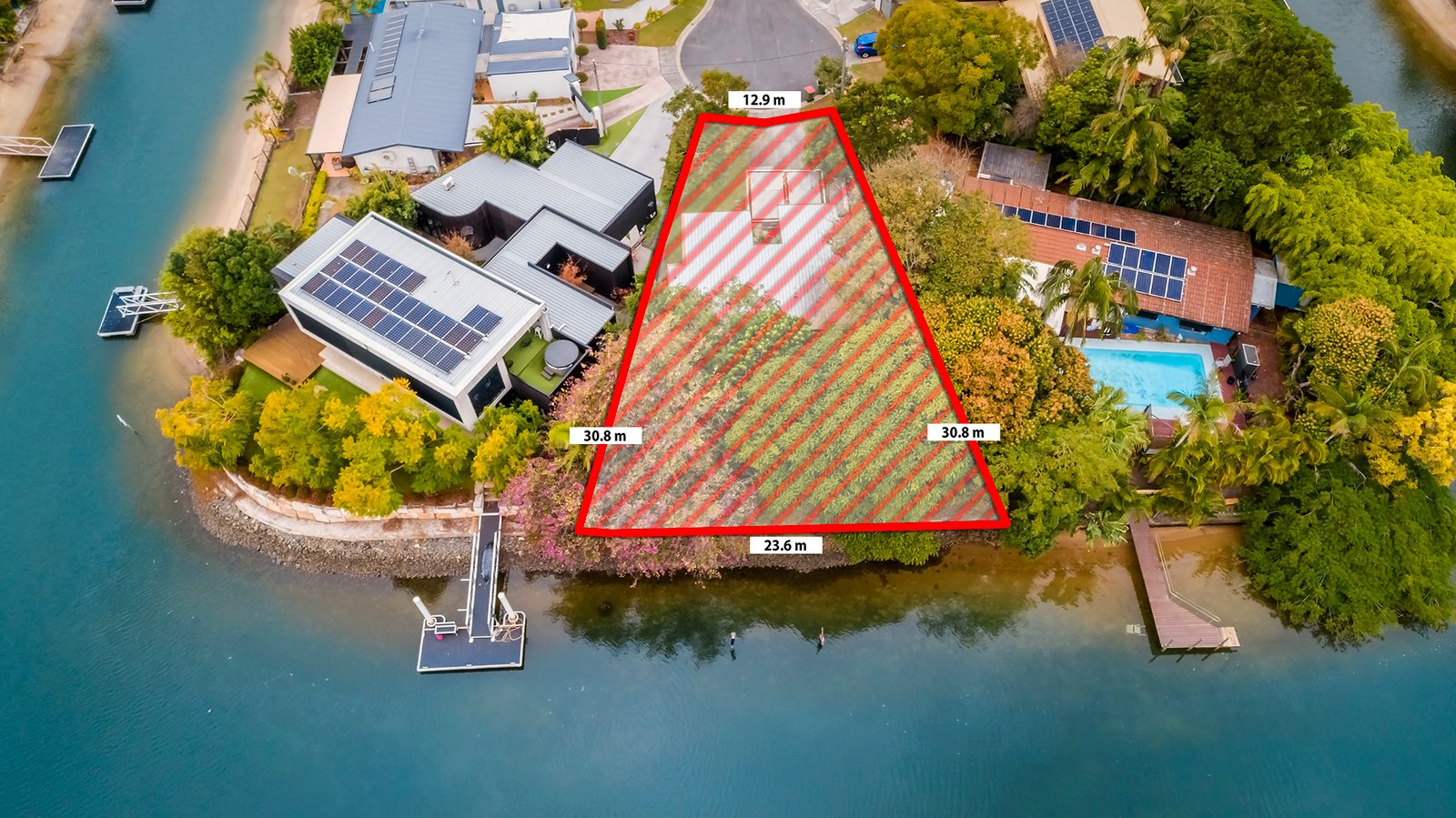 17 Buena Vista Court BROADBEACH WATERS 3