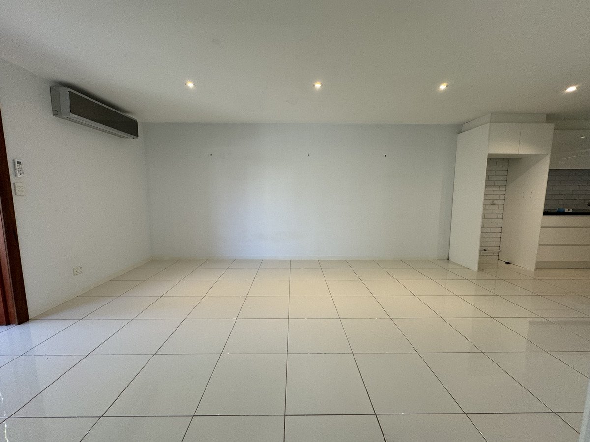 1/7 Bullimah Avenue Burleigh Heads 10