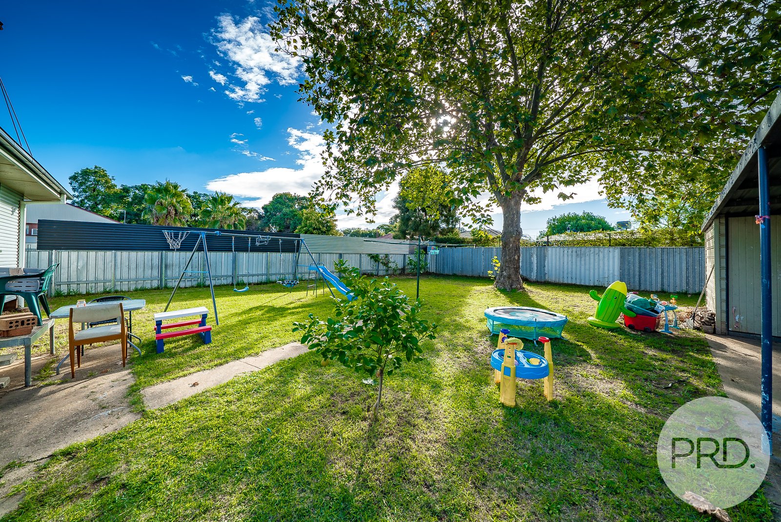 17 Buna Street ASHMONT 8