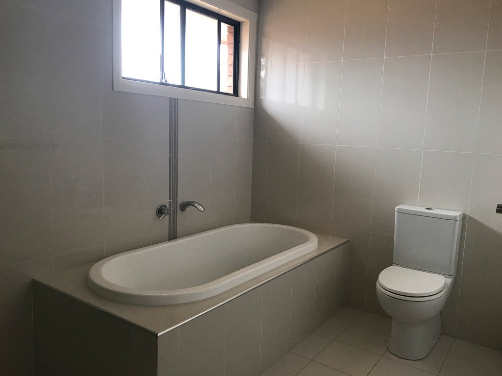 17 Bunbinla Avenue MOUNT RIVERVIEW 3