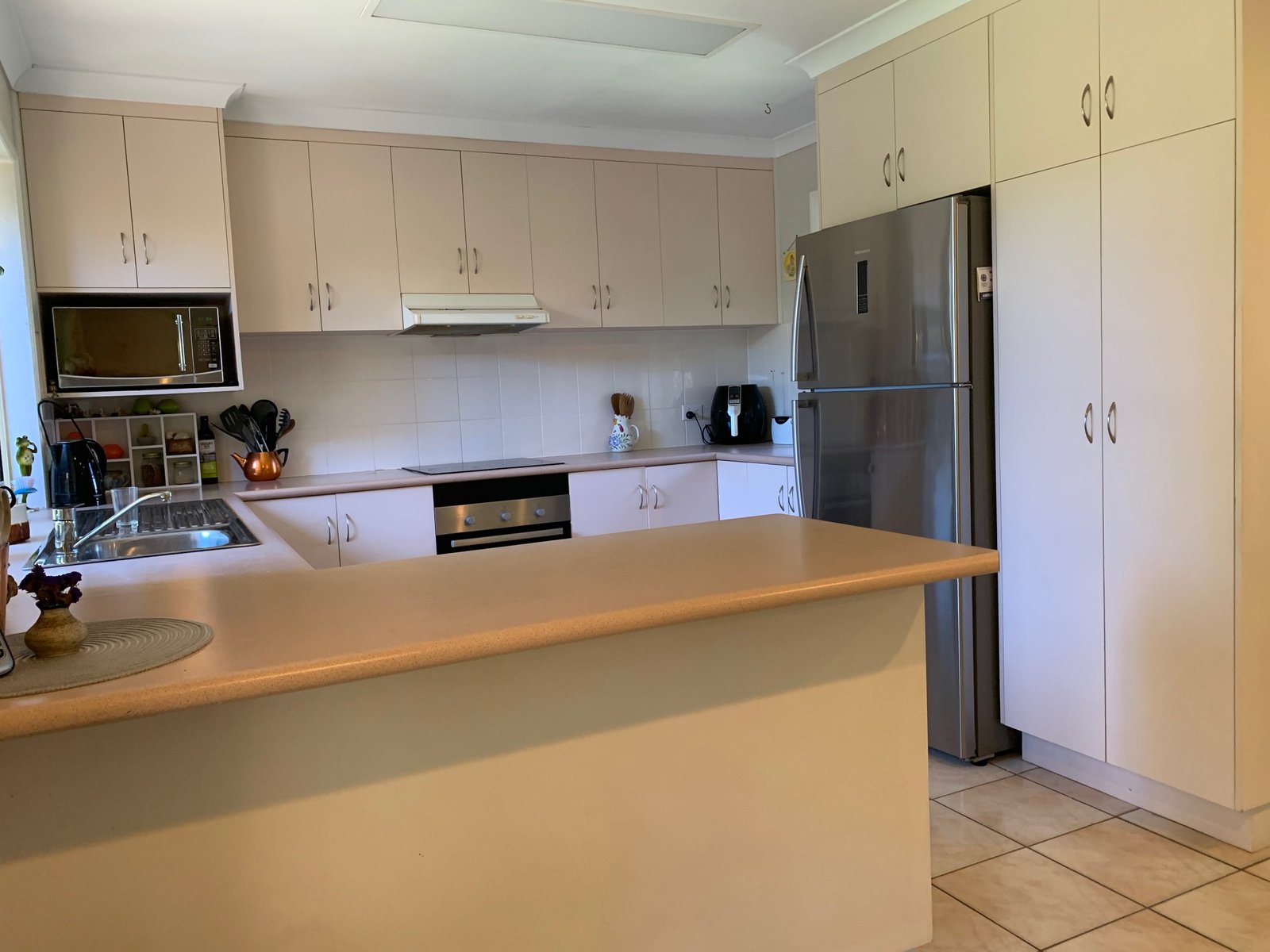 17 Bundesen Avenue MIDGE POINT 12