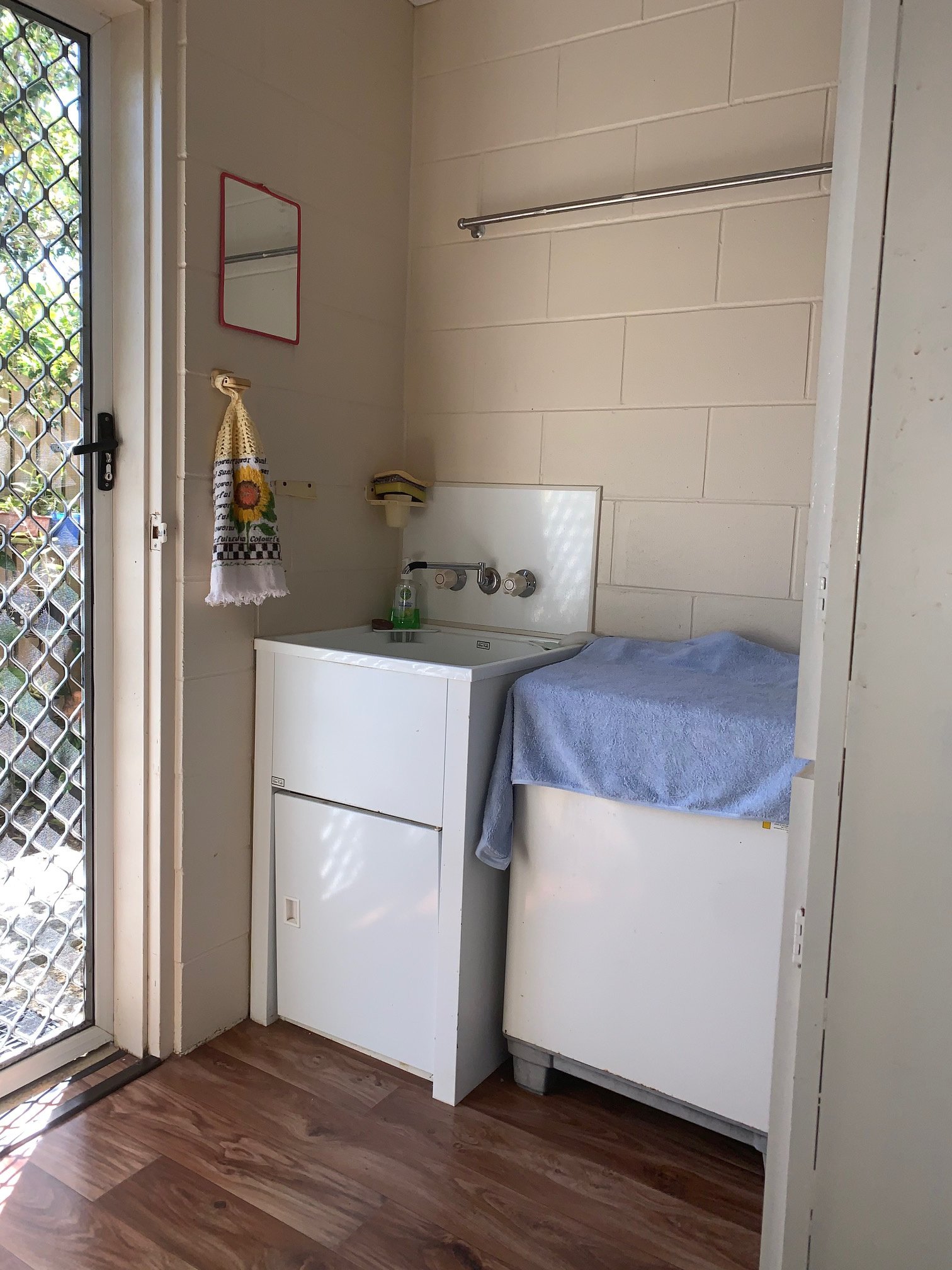 17 Bundesen Avenue MIDGE POINT 20